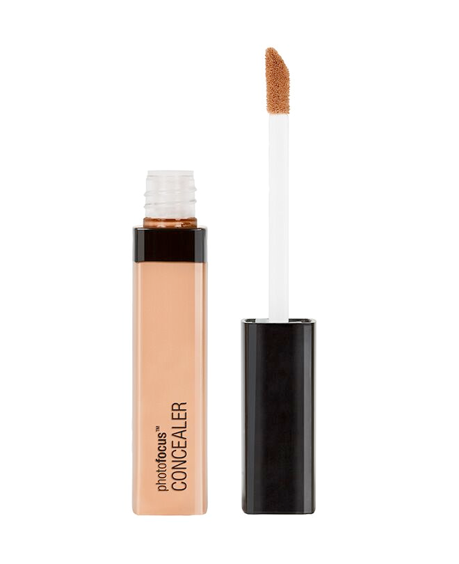 Wet n wild | Photo Focus™ Concealer | Product applicator, with no background