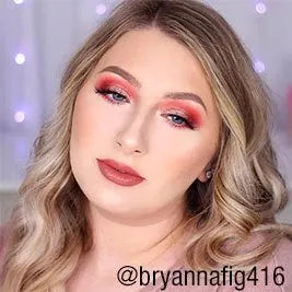Blonde woman with wavy hair and pink-toned eyeshadow @bryannafig416