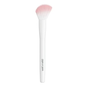 Wet n wild | Essential Contour Brush | Product front facing, with no background