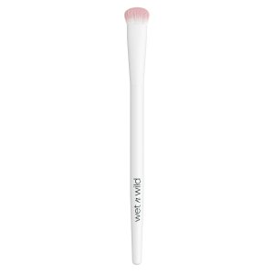 Wet n wild | Essential Eyeshadow Brush | Product front facing, with no background