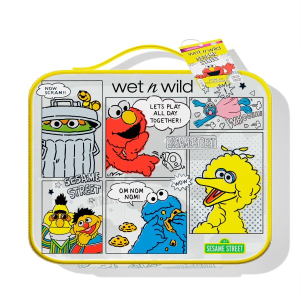 Wet n wild | Sesame Street Makeup Bag | Product front facing