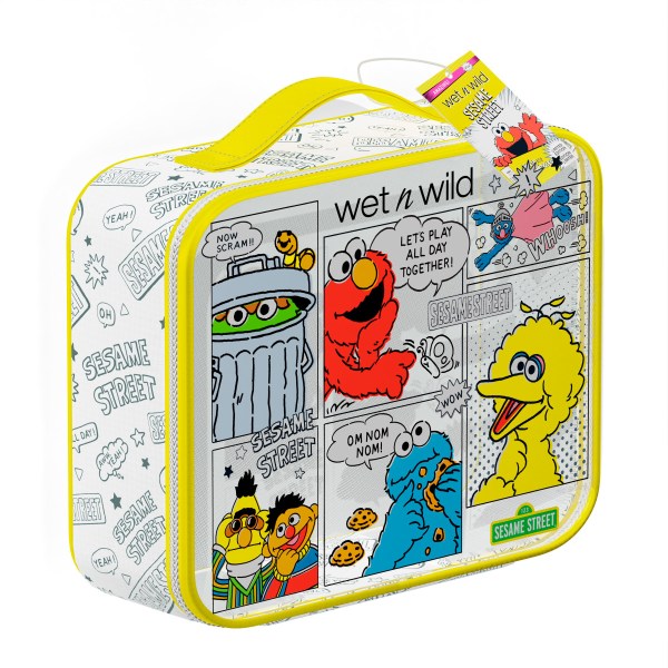 Wet n wild | Sesame Street Makeup Bag | Product angled
