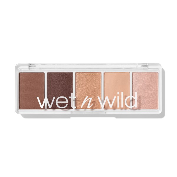 Wet n wild | Gold Whip | Product front facing lid closed, with no background